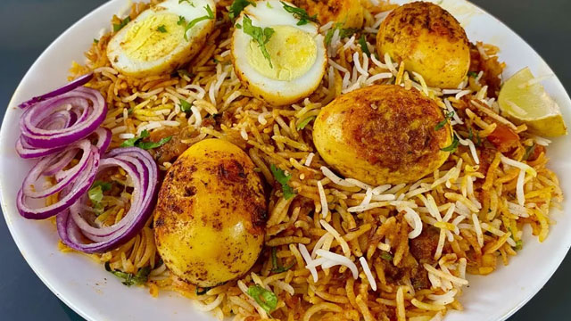 अंडा बिरयानी रेसिपी Egg Biryani Recipe In Hindi Dish It Up 8648