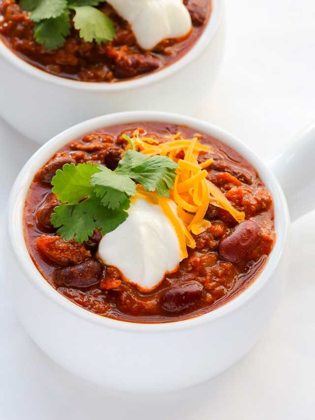 The Best Classic Chili Recipe: A Flavorful and Hearty Dish.